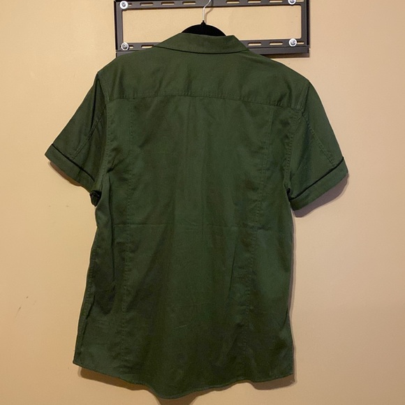 Guess Shirt - Picture 5 of 5